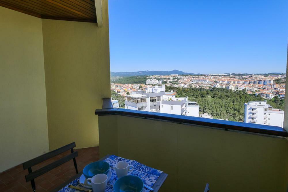 Cozy Studio With Balcony And Beautiful View Apartment Cascais Ngoại thất bức ảnh